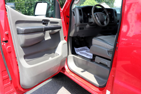 Used 2015 Nissan NV 2500 SV image 10