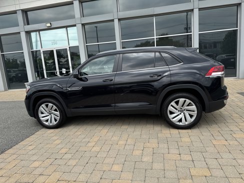 Used 2022 Volkswagen Atlas Cross Sport SE image 61
