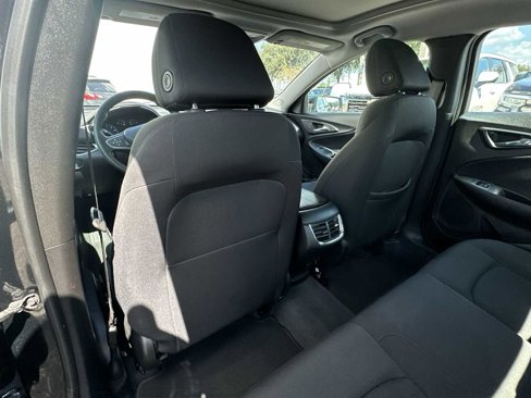 Used 2023 Chevrolet Malibu LT image 16