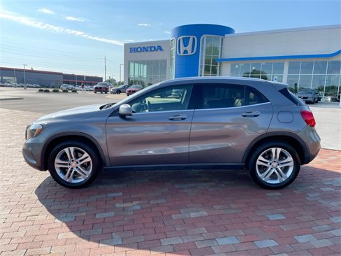 Used 2016 Mercedes-Benz GLA 250 4MATIC image 33