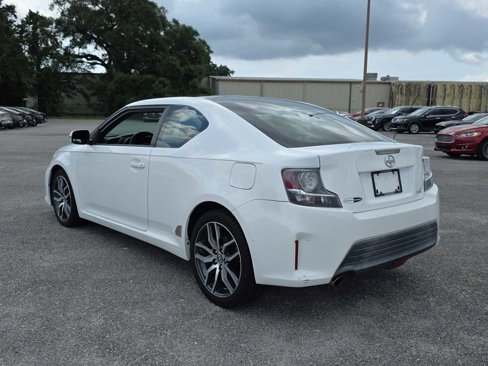 Used 2014 Scion tC image 5