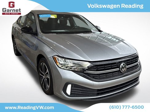 Certified 2024 Volkswagen Jetta Sport image 3