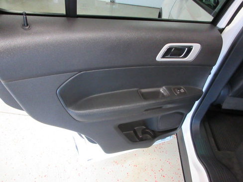 Used 2011 Ford Explorer XLT w/ 202A Rapid Spec Order Code image 25