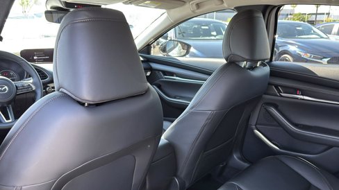Used 2025 MAZDA MAZDA3 s image 22