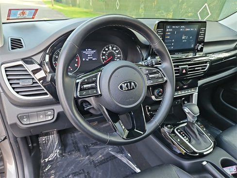 Certified 2021 Kia Seltos EX image 24