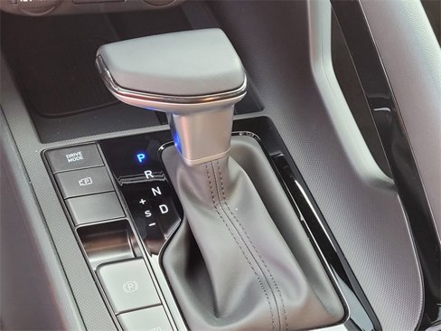 New 2025 Hyundai Elantra SEL image 18