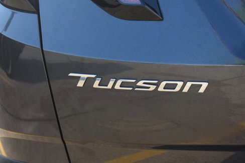Used 2022 Hyundai Tucson Limited w/ Cargo Package image 7