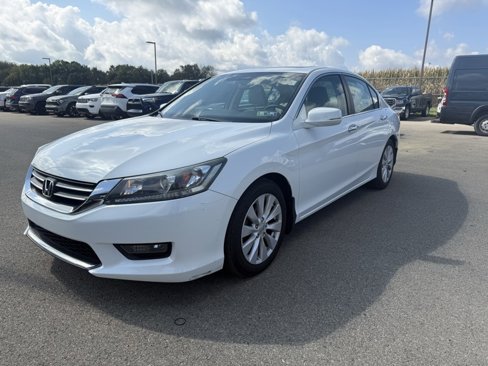 Used 2015 Honda Accord EX image 3