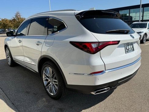 Used 2023 Acura MDX SH-AWD w/ Advance Package image 6