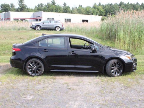 Used 2024 Toyota Corolla SE image 11