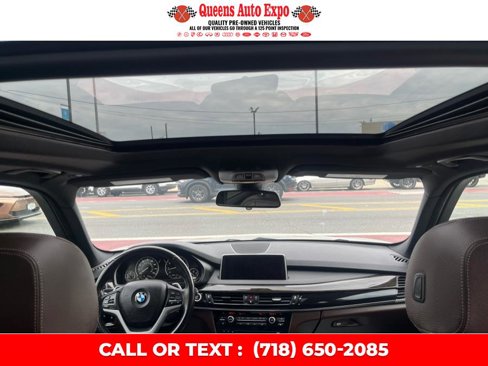 Used 2018 BMW X5 xDrive35i w/ M Sport Package image 19