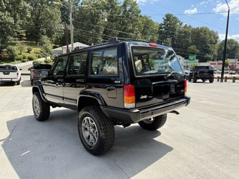 Used 1999 Jeep Cherokee Sport image 7
