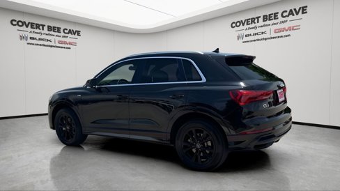 Used 2021 Audi Q3 2.0T Premium w/ Convenience Package image 6