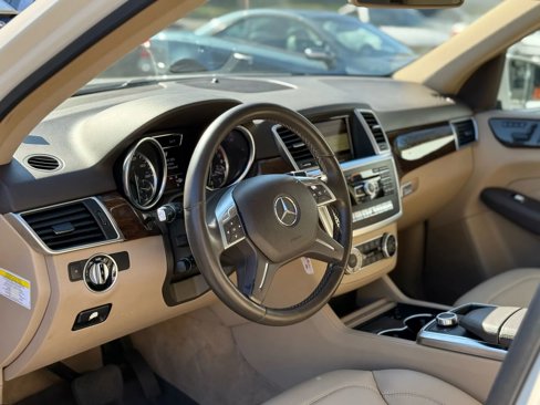 Used 2012 Mercedes-Benz ML 350 4MATIC image 10