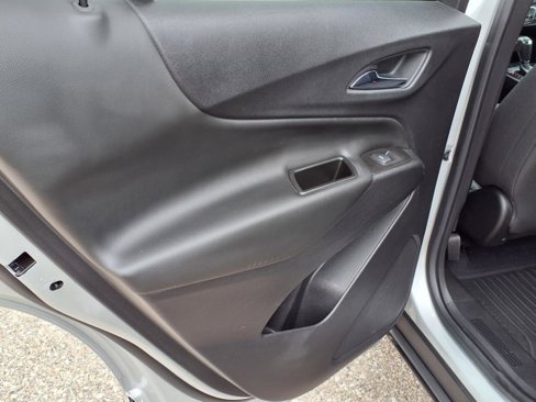 Used 2021 Chevrolet Equinox LT image 8
