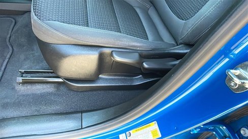 Used 2022 Chevrolet Bolt LT image 28