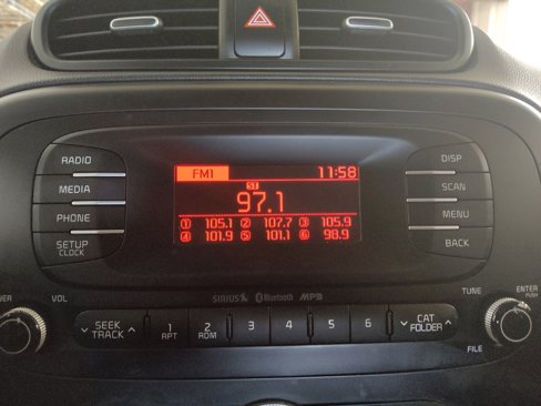 Used 2015 Kia Soul image 25