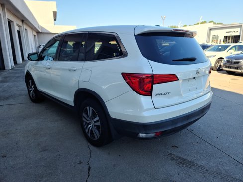 Used 2017 Honda Pilot EX-L image 2