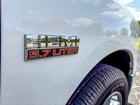 Used 2017 RAM 1500 Lone Star image 9