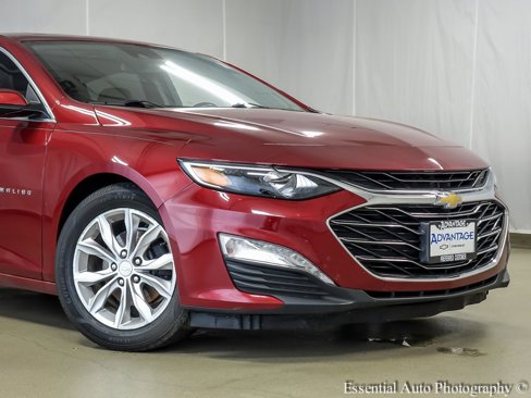 Used 2020 Chevrolet Malibu LT w/ Leather Package image 3