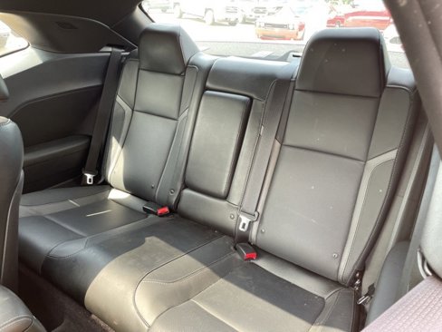 Used 2017 Dodge Challenger SXT Plus image 11