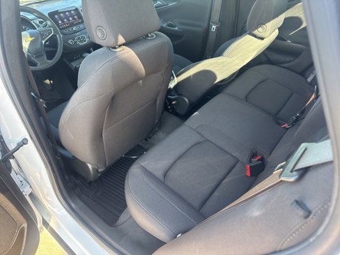 Used 2024 Chevrolet Malibu LT image 12