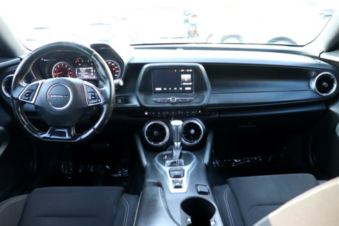 Used 2018 Chevrolet Camaro LT w/ RS Package image 16