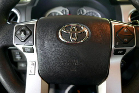Used 2015 Toyota Tundra SR5 image 12