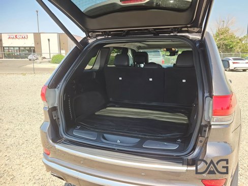 Used 2018 Jeep Grand Cherokee Summit w/ Platinum Series Group image 22