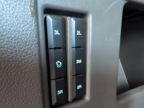 Used 2019 Ford Expedition Limited image 11