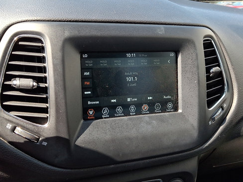 Used 2020 Jeep Compass Latitude w/ Popular Equipment Group image 18