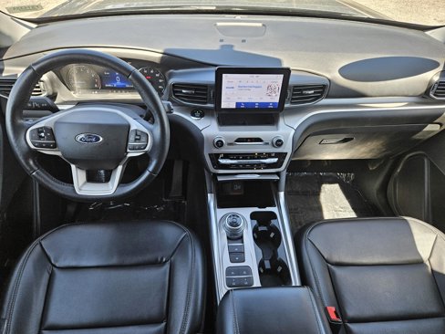 Used 2021 Ford Explorer XLT w/ Equipment Group 202A image 32