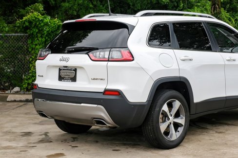 Used 2021 Jeep Cherokee Limited image 17