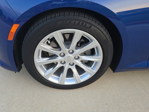 Used 2021 Cadillac CT5 Luxury w/ Sun And Sound Package image 9