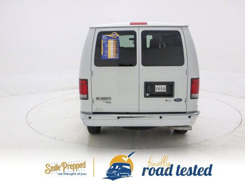 Used 2011 Ford E-350 and Econoline 350 XLT image 5