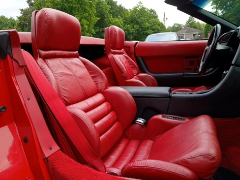 Used 1991 Chevrolet Corvette Convertible image 13