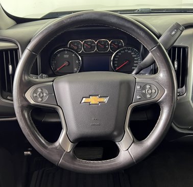 Used 2018 Chevrolet Silverado 1500 LT w/ Texas Edition image 9