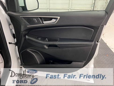Used 2024 Ford Edge SEL image 37
