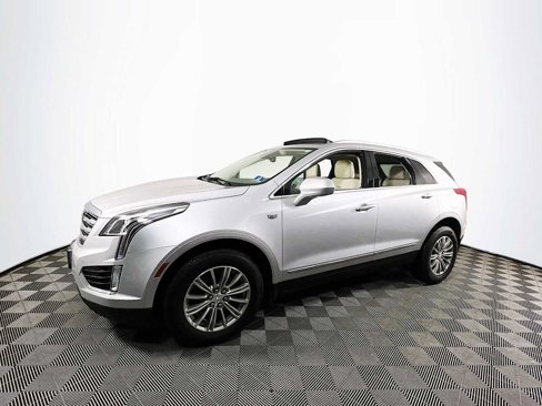 Used 2018 Cadillac XT5 Luxury w/ Driver Awareness Package image 1
