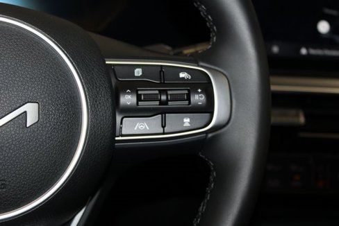 Used 2025 Kia K5 GT-Line w/ GT-Line Premium Package image 25