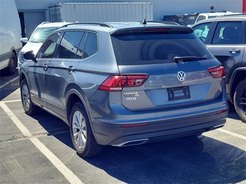 Used 2020 Volkswagen Tiguan S image 8