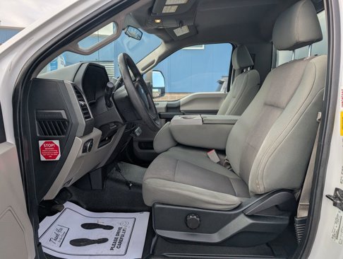 Used 2017 Ford F450 XL w/ Power Equipment Group image 18