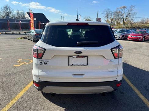 Used 2017 Ford Escape SE w/ SE Cold Weather Package image 6