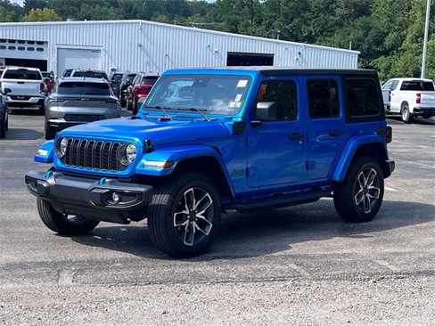 Used 2024 Jeep Wrangler Unlimited w/ Convenience Group image 7