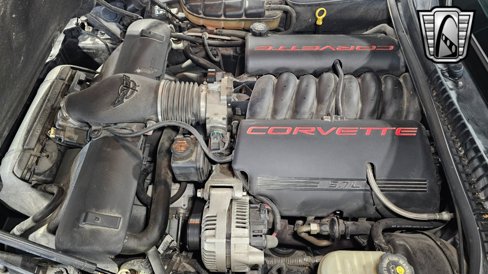 Used 2000 Chevrolet Corvette Convertible w/ Memory Pkg image 25