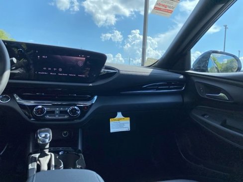 New 2025 Buick Envista Sport Touring w/ Convenience I Package image 25