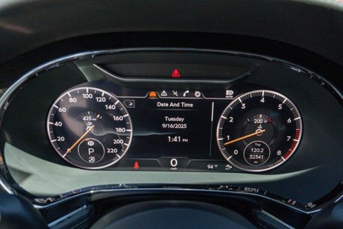 Used 2020 Bentley Continental GT V8 image 56