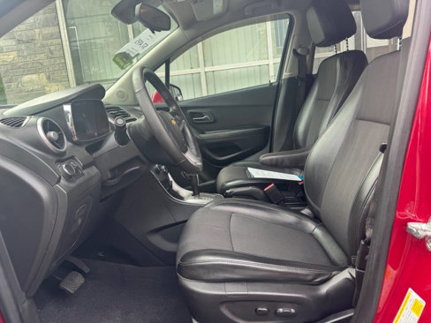 Used 2015 Chevrolet Trax LT w/ LT Plus Package image 11