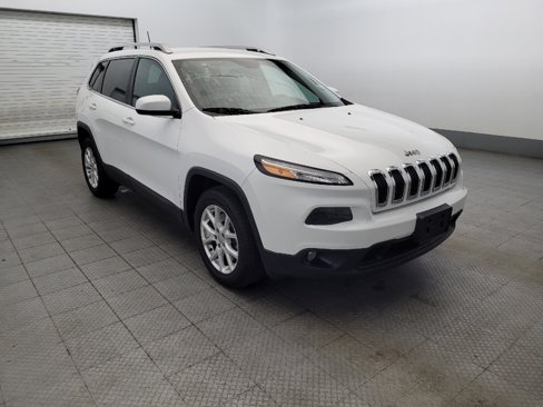 Used 2018 Jeep Cherokee Latitude Plus w/ Cold Weather Group image 13