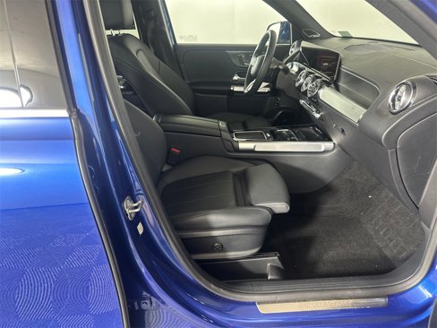 Certified 2024 Mercedes-Benz GLB 250 4MATIC image 14